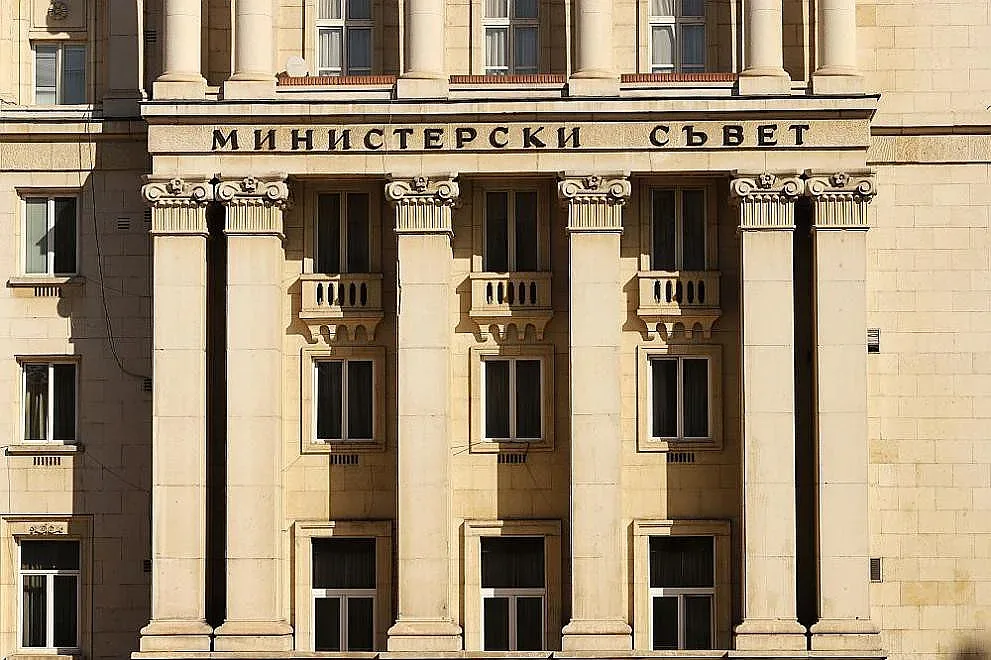 Тристранката се събира заради минималната заплата