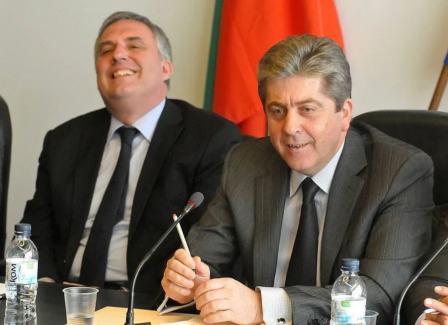 Първанов: Ключът за „Химко" е в Баку