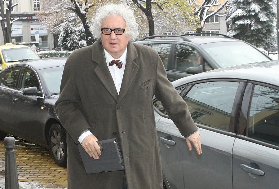 Лозанов остана председател на СЕМ