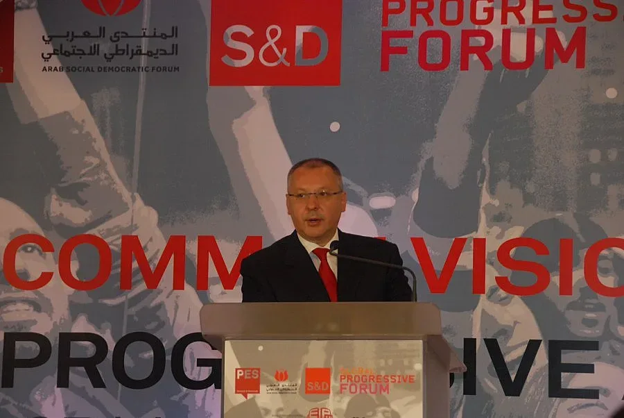 Станишев: Трябва нов и справедлив модел за отношенията между ЕС и Арабския свят