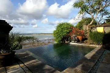 800 биткойна за лукс вила в Бали