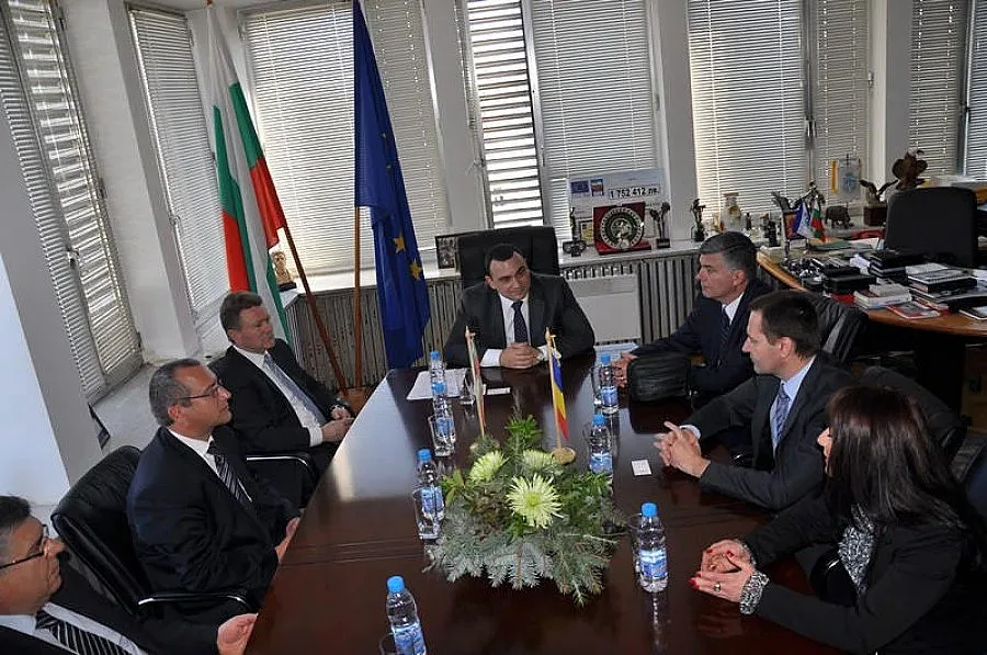 Румъния предлага ВУЗ на Видин