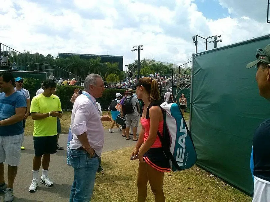 Шарапова: Няма да се омъжвам на рождения си ден