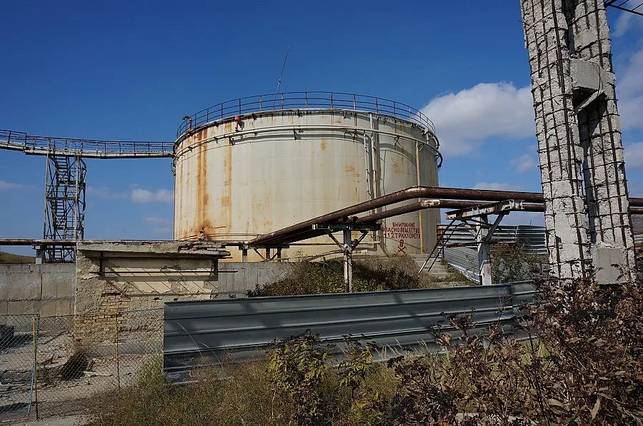 Девня обезвреди с 45 бона  екобомбата  