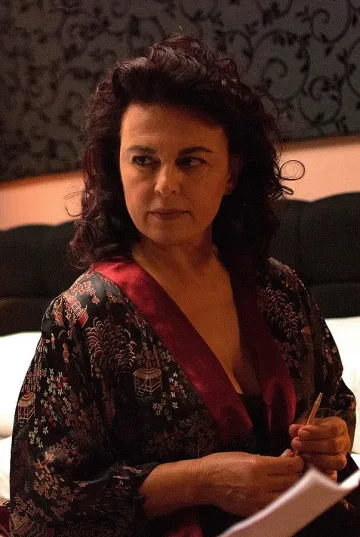 Анна Мария - Професорката