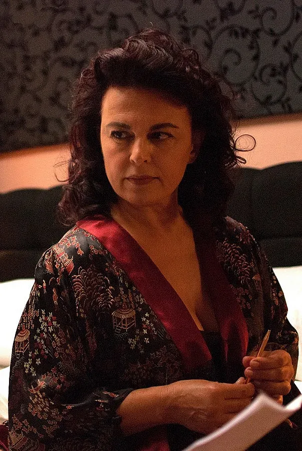 Анна Мария - Професорката