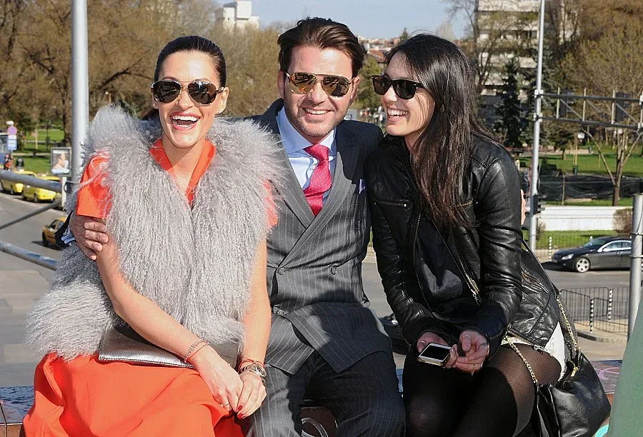 Звезди окупираха Моста на влюбените