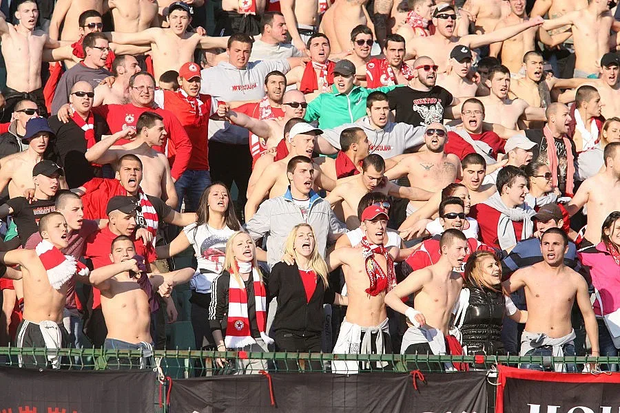 "Армията" става сергия