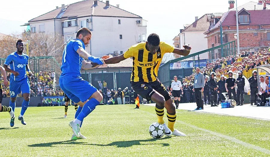 "Ботев" Пд изхвърли "Левски" от Купата на България