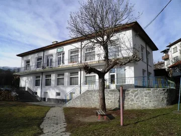 Обновяват забавачка по „Красива България”