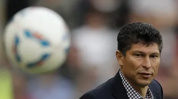 Балъков фаворит №1 за "Ботев"