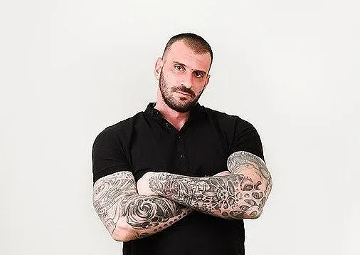 Участничка от "Ергенът"  посече друга риалити звезда