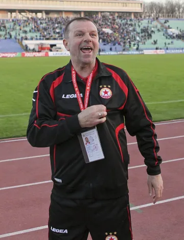 Стойчо готви пробив в Европа до 3 години