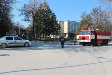 Полицаи да пращат болните на психиатър