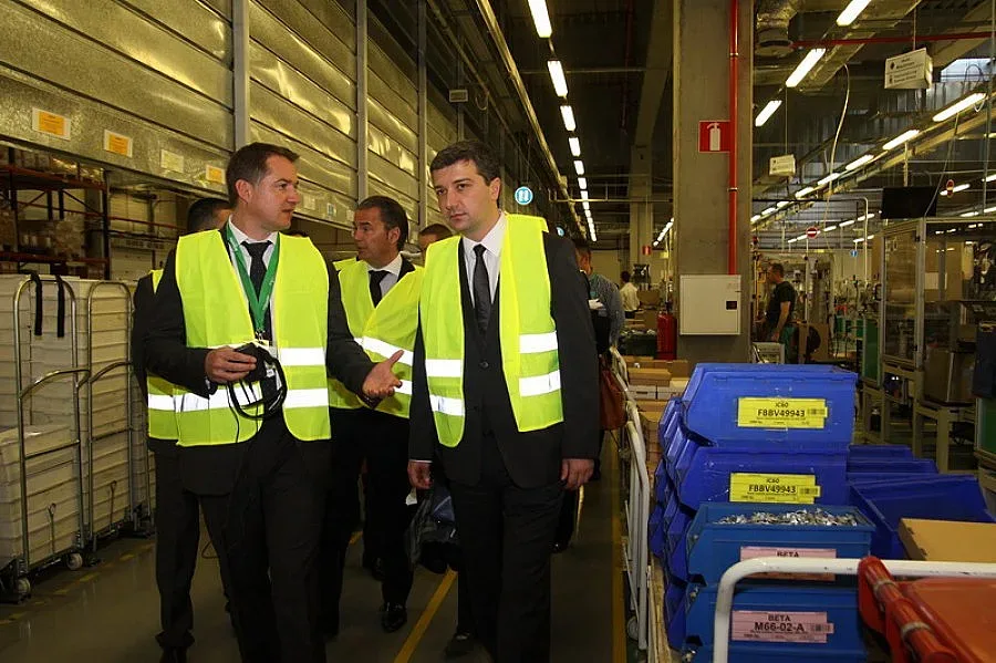 Стойнев: Държавата може да придобие ЕРП-тата, ако останат без лиценз