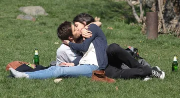 Проверяват пълнолетни мъже за съжителства с непълнолетни  без брак 