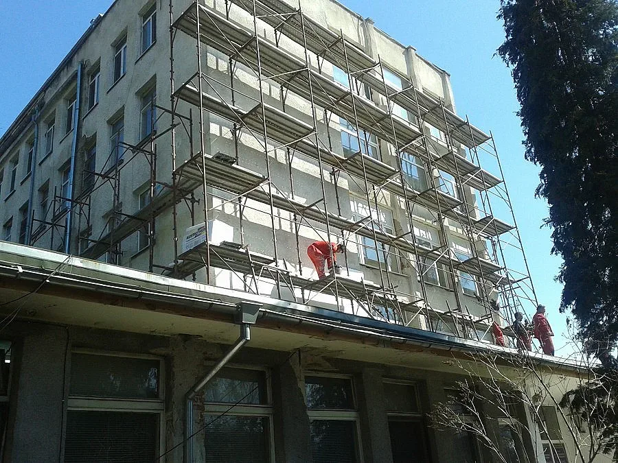 Санират сградата на болницата в Разлог за над 500 000 лв.  