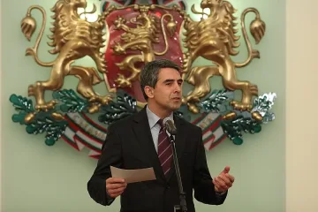 Плевнелиев се среща с Елизабет II и Дж. К. Роулинг