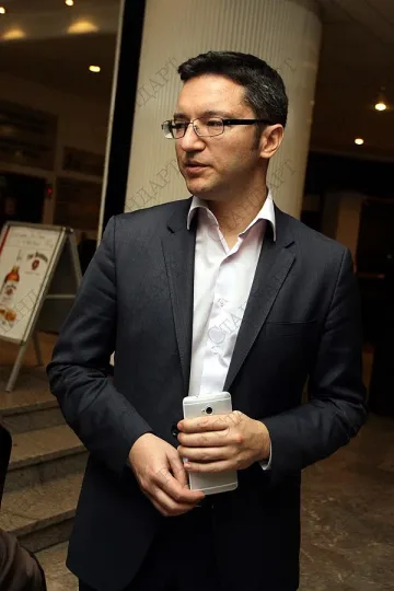 Вигенин с мисия "Гълъб"