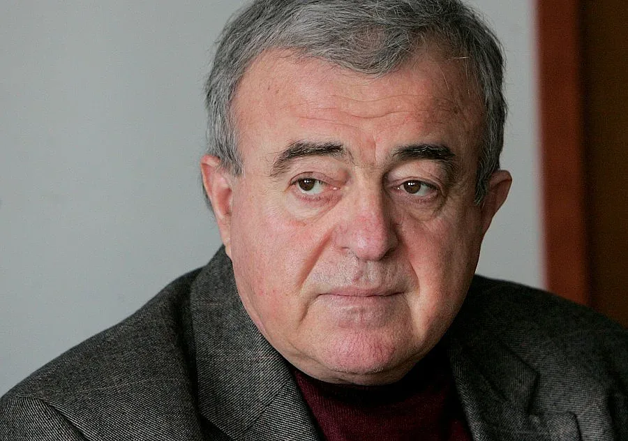 Ценовата война: ДКЕВР срещу електроразпределителите