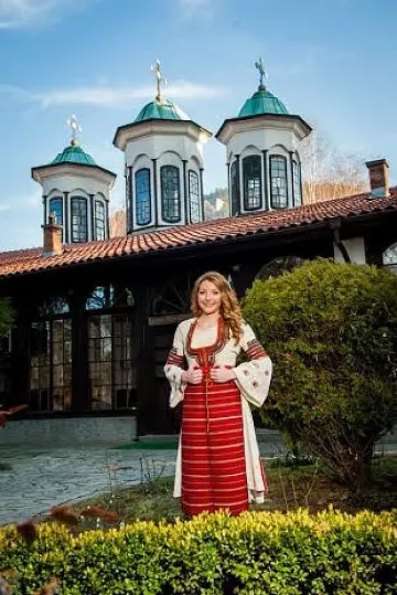 Миски в носии (СНИМКИ)