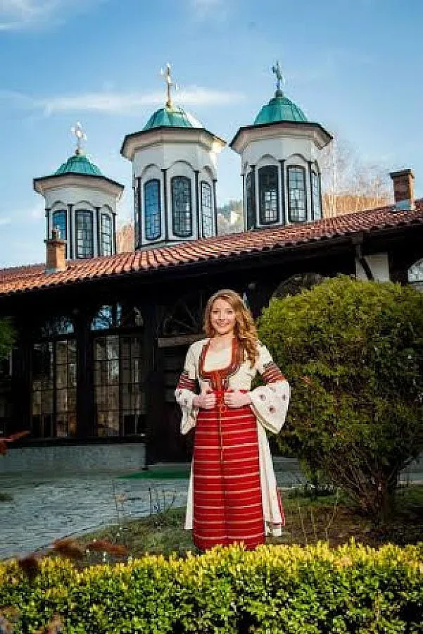 Миски в носии (СНИМКИ)