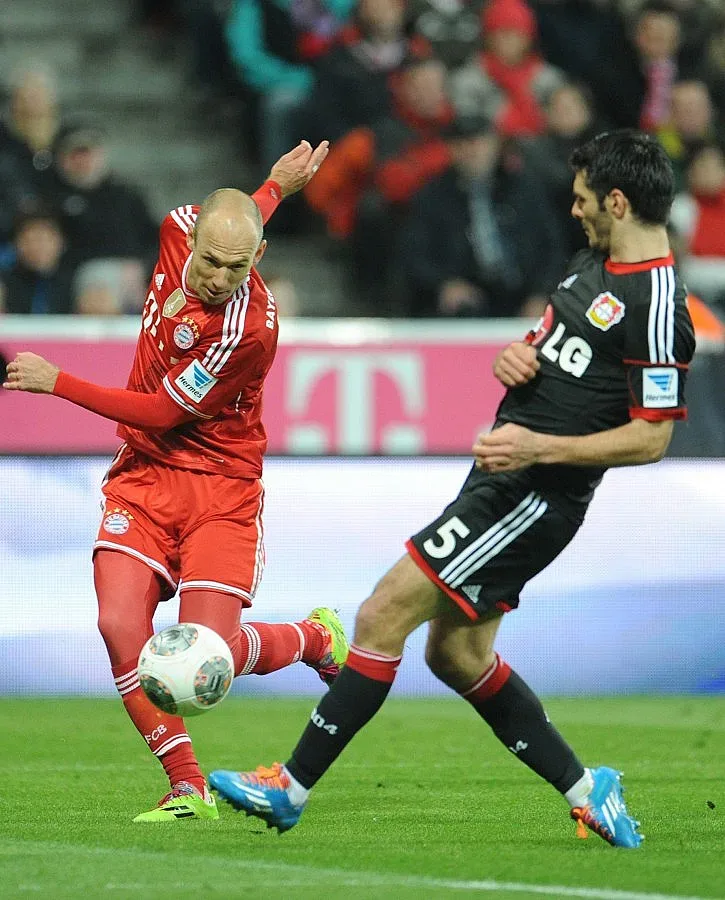 Мръднете рейса, зове Робен