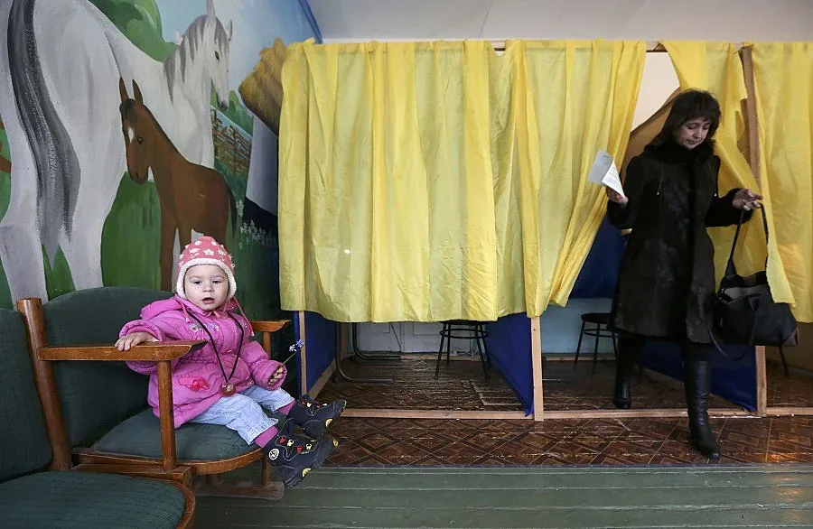  Избирателната активност в Крим до 14 часа мина 50%