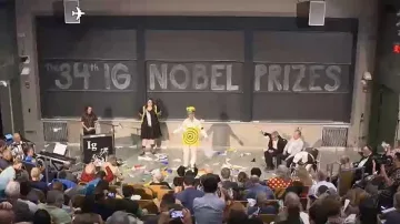 Кой взе Антинобеловата награда