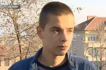Ученик от Лясковец: Трябваше да подпишем наредба