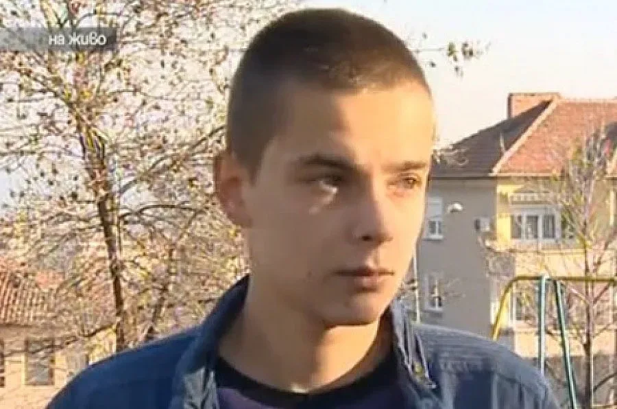Ученик от Лясковец: Трябваше да подпишем наредба