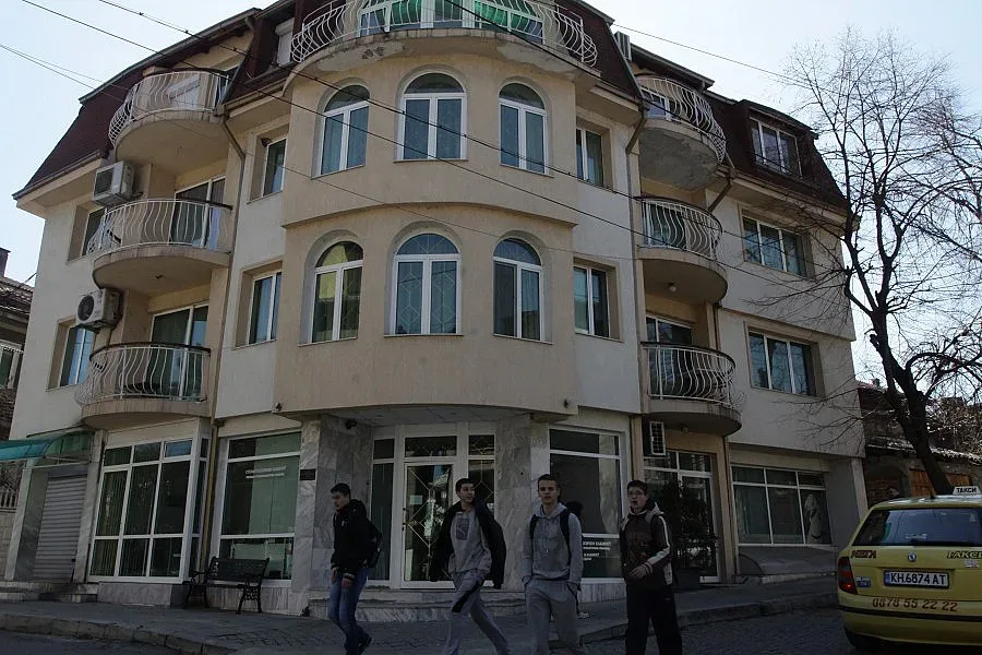 Изчезна ножът, с който е наръган Отвертката