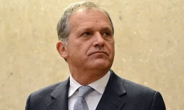 Осъдиха бивш австрийски евродепутат