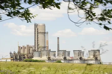 Атакуват цената за продажба на "Химко"