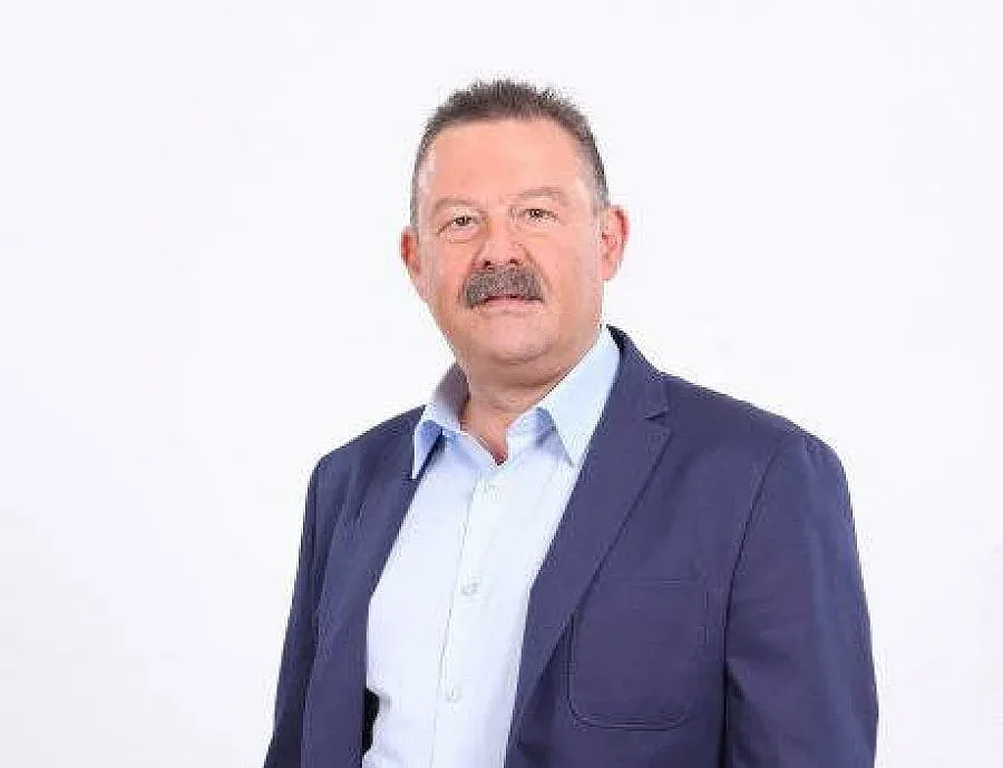 Митко Цонев: Не отивам при Бареков