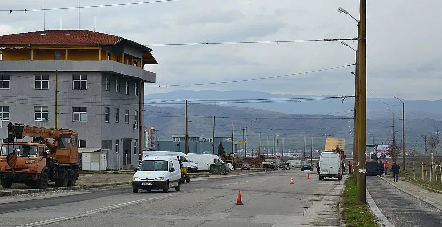 Кметът на Благоевград не хареса нови бордюри