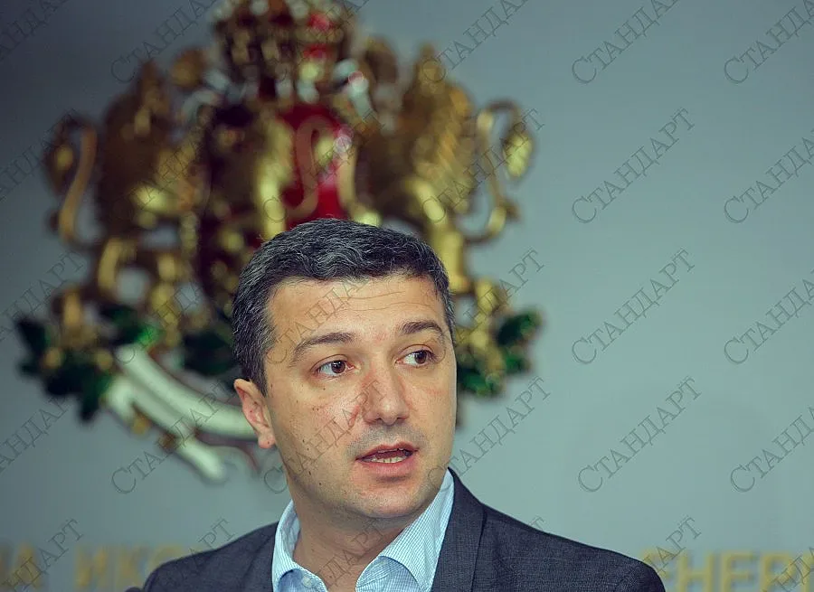 Стойнев: Забавянето на проекта "Южен поток" не значи спиране