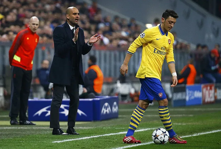 Йозил аут за "няколко седмици" 