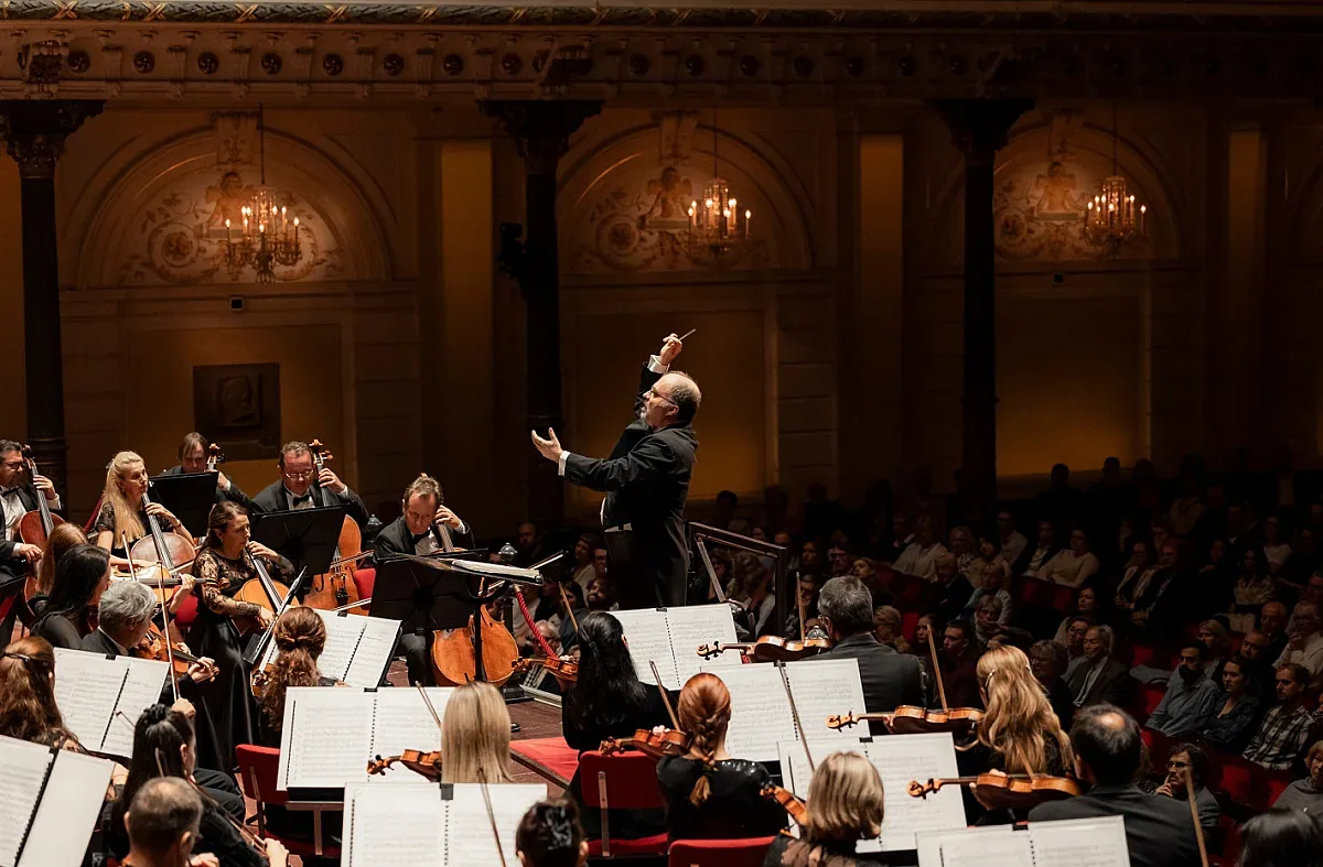 Бляскав дебют за Софийската филхармония  в концертната зала Концертгебау
