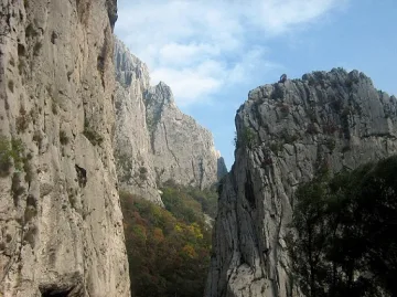 Алпинисти от цял свят атакуват врачанските скали