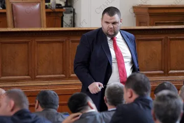 Пеевски: Цветанов пак лъже