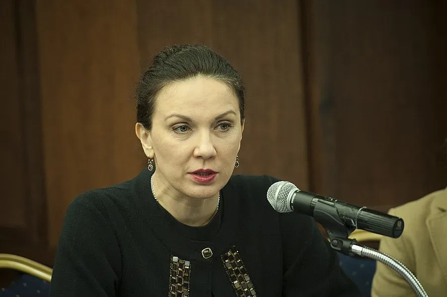 Първанова в битка с опасните мазнини