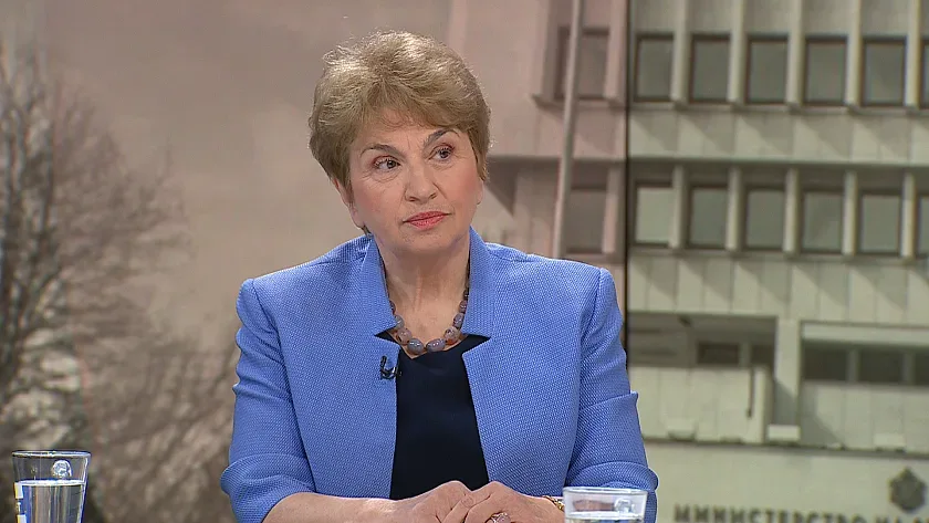 Меглена Плугчиева разкри бомбата, заложена от пепетата