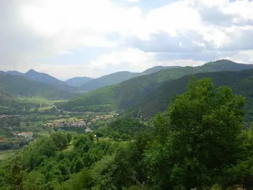 Каубой, австралиец и англичани се заселиха в с. Обидим