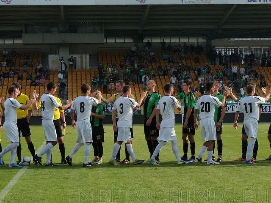 "Нафтата" записа 10-а поредна загуба