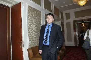Шейхове купуват БГ четки от злато