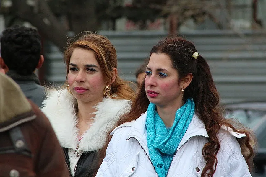 Пазарът на булки-калайджийки в Стара Загора замира (СНИМКИ)