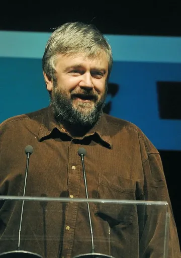 Ран от "Момчето си отива" и Теди Москов стават почетни роми в Каварна