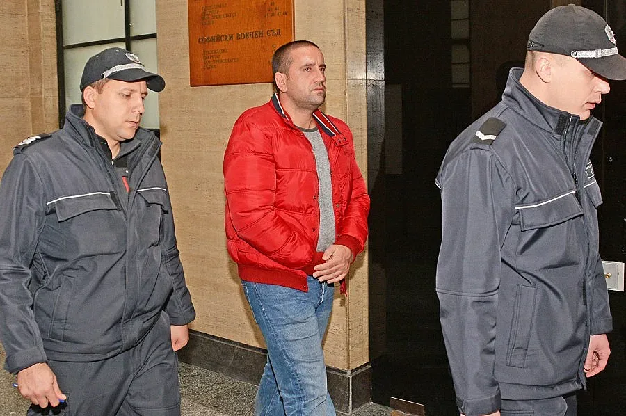   Оставиха в ареста бившия шеф на „Напоителни системи"