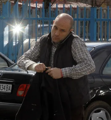 "Златен скункс" за Тити Папазов